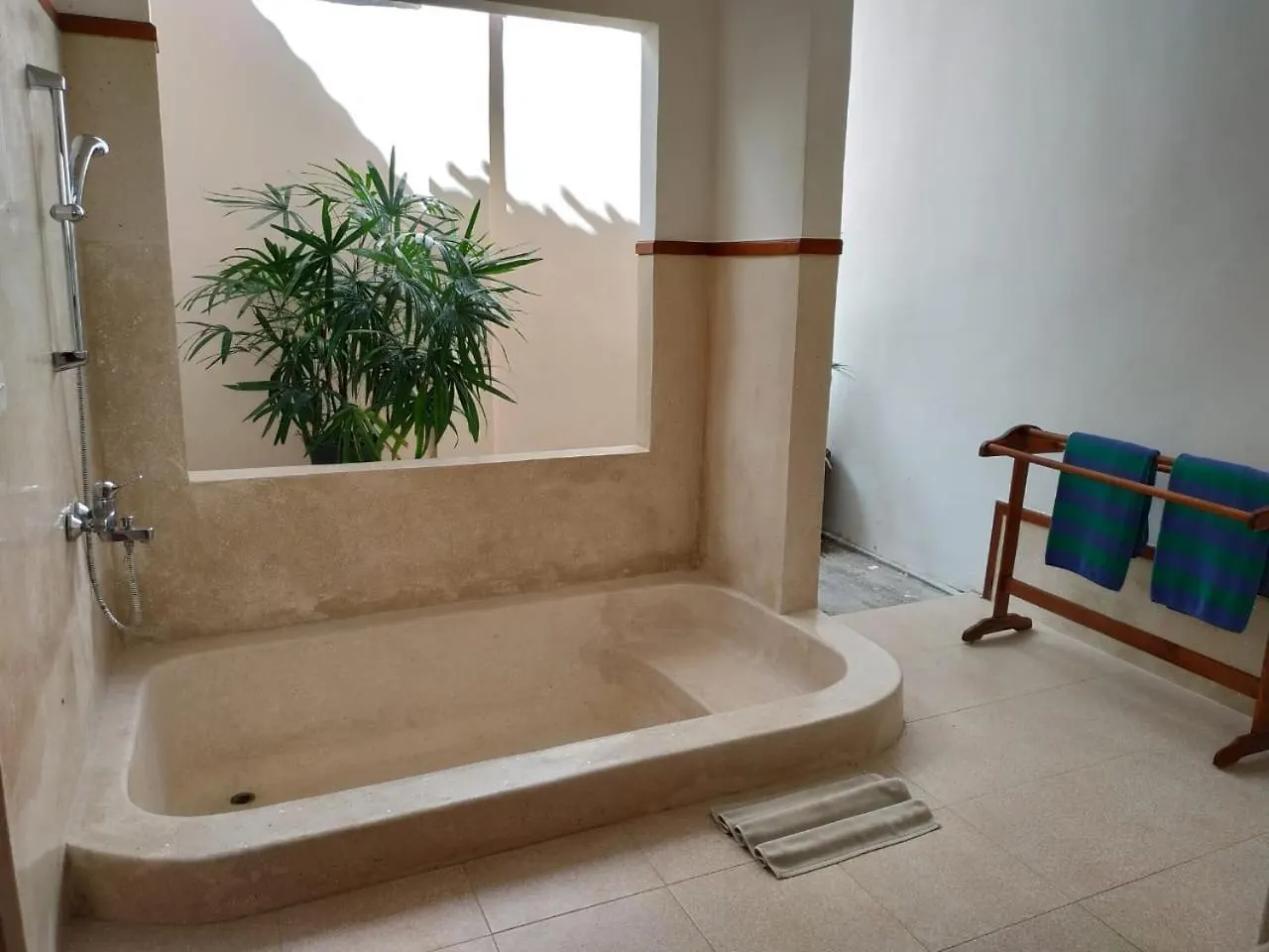 ***  Puri Mesari Hotel Sanur  Indonesia